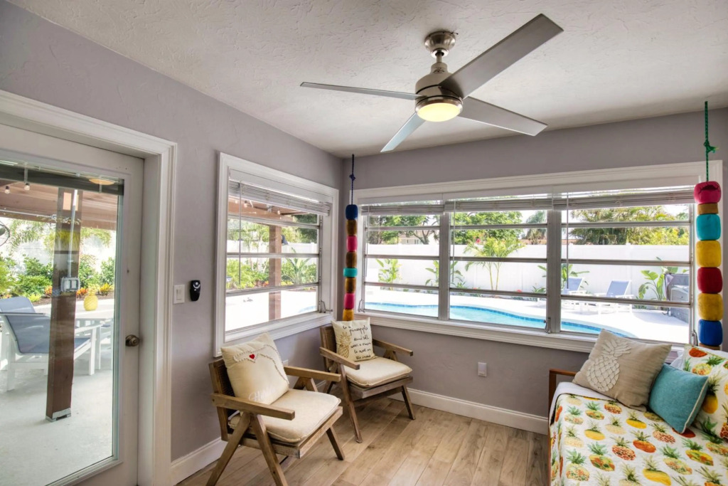 Peaceful, Hot Tub, Near Siesta Key, 3 Bed, 2 Bath