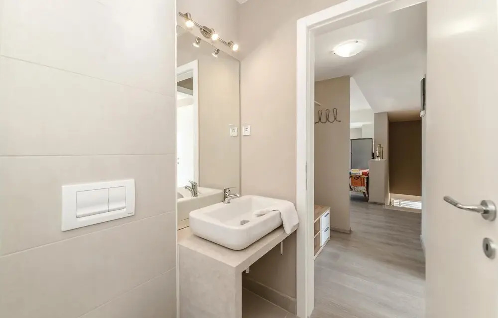 Amazing Home in Povljana With Wifi and 3 Bedrooms