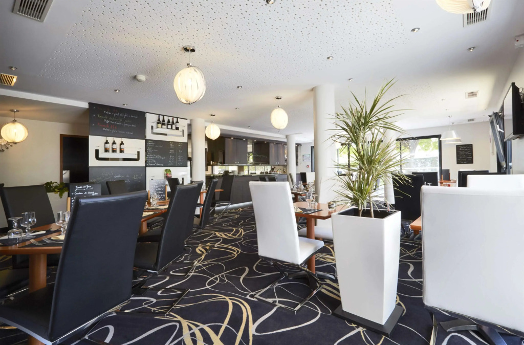 Kyriad Saint Quentin en Yvelines - Montigny