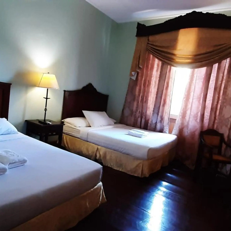 Hotel Salcedo De Vigan