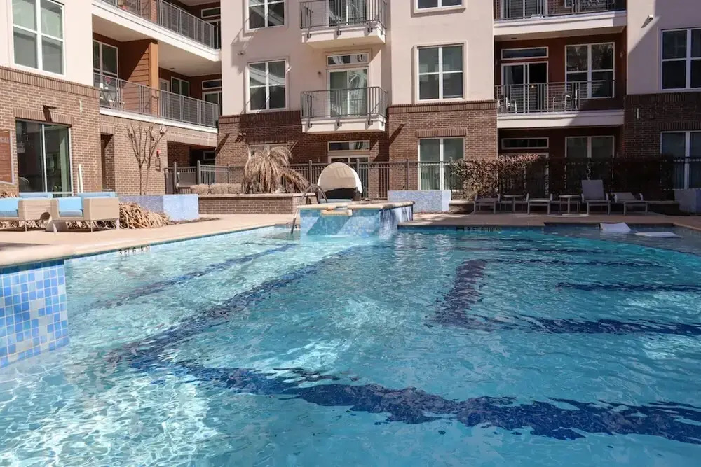 Recently Upgraded Downtown Great Amenities