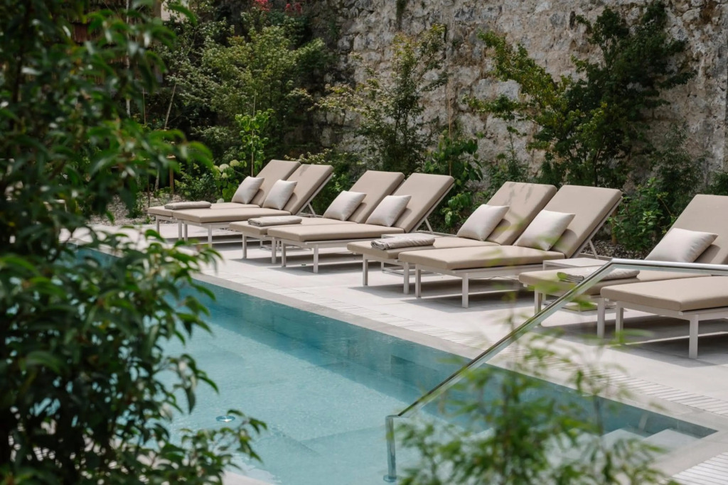 Hotel Rhin Garden