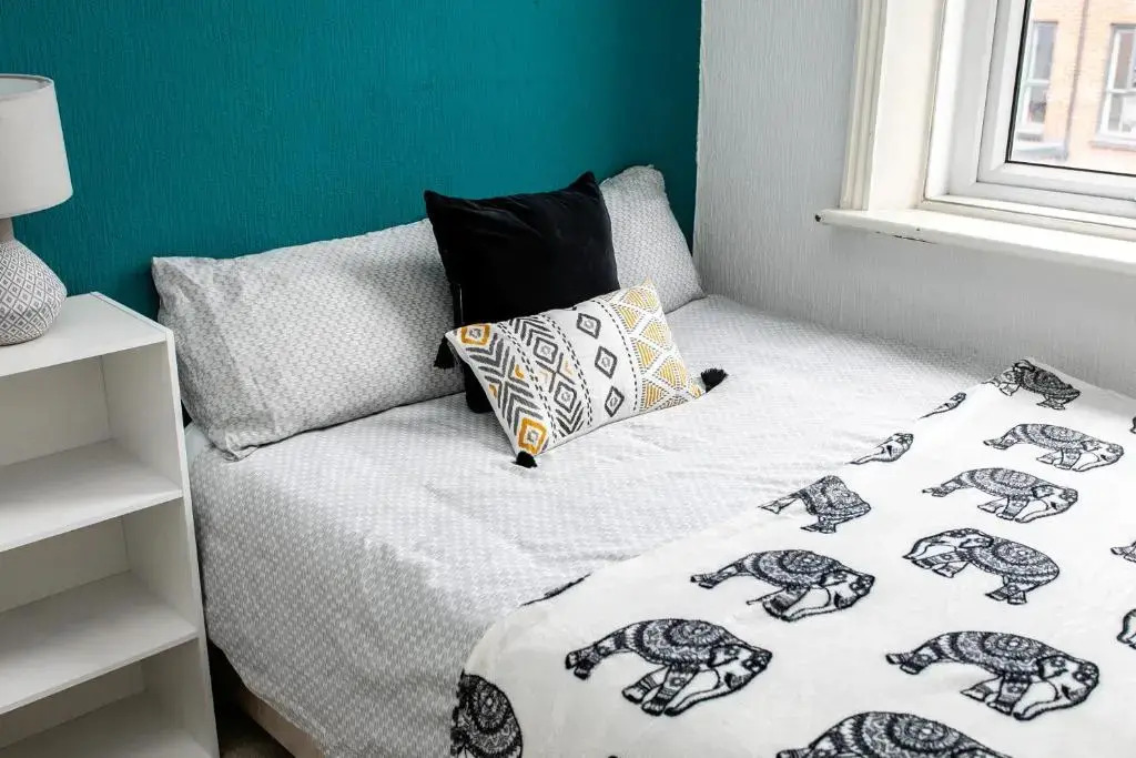 Saltwell Duplex Newcastle by #ShortStaysAway