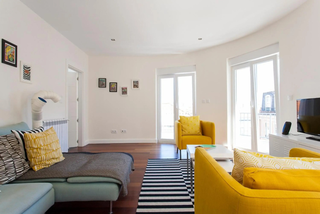 GuestReady - Chic flat near Estrela Garden