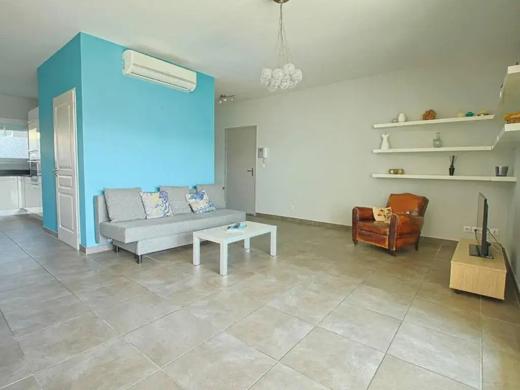 Appartement Ajaccio, 2 pièces, 4 personnes - FR-1-61-563