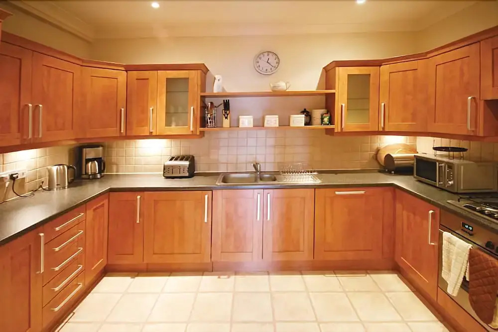 Langton Court Apartment