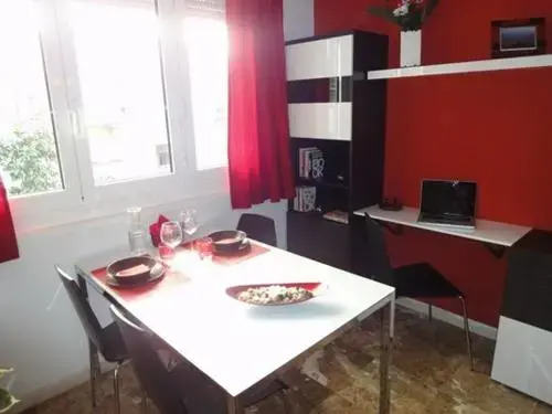 AB Eixample Derecho Apartments
