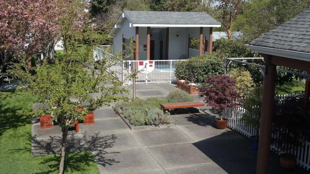Friday Harbor Suites