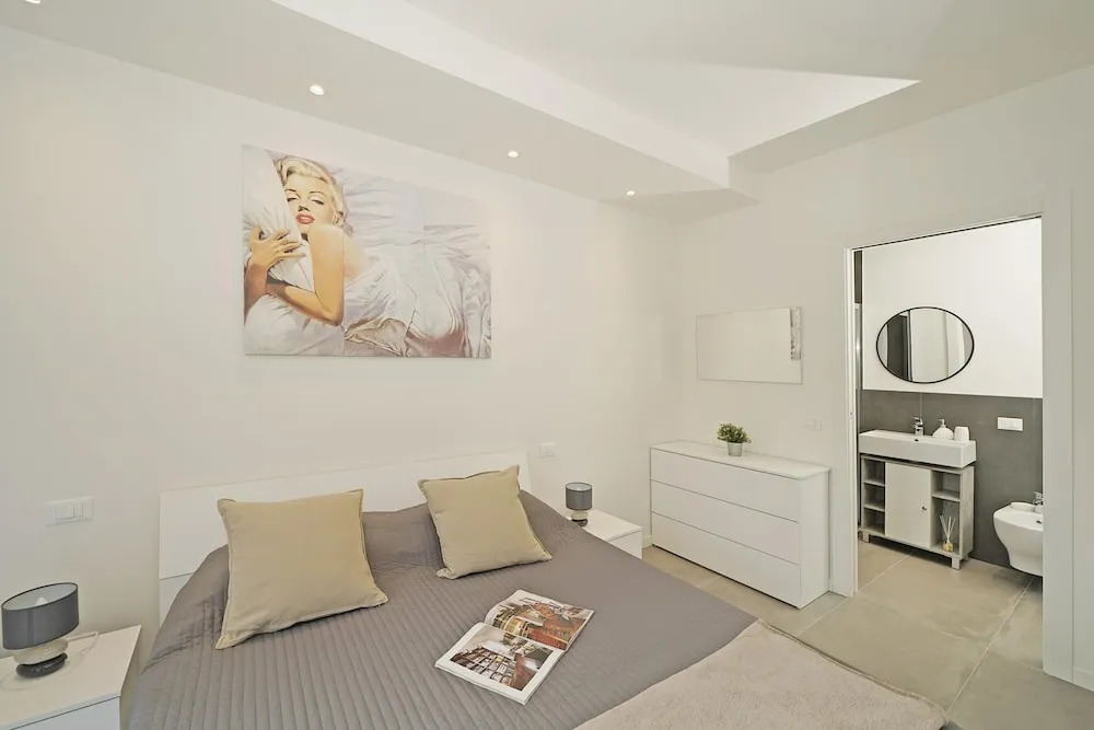 Sunshine Apartment by Wonderful Italy
