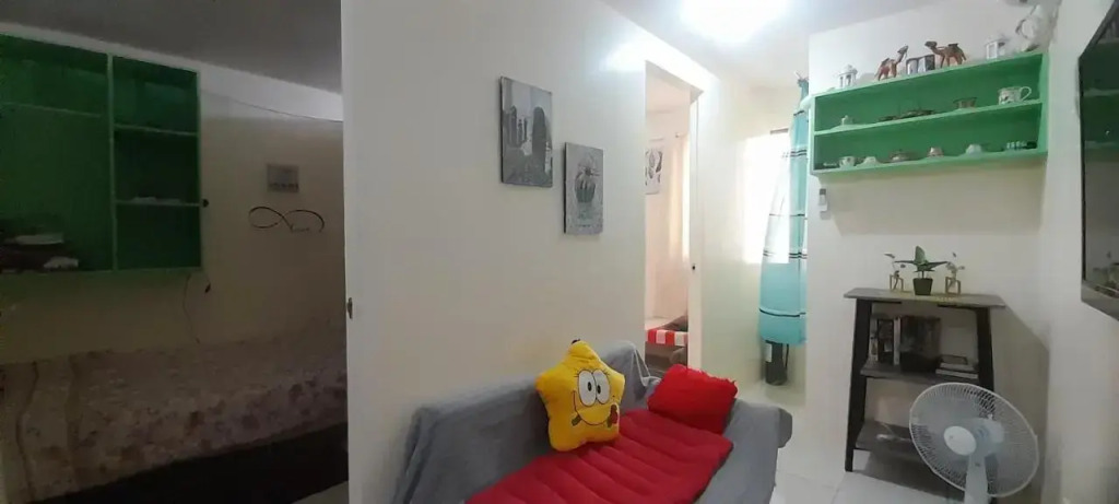 Joh's Haven at East Residences Ortigas - Walk up