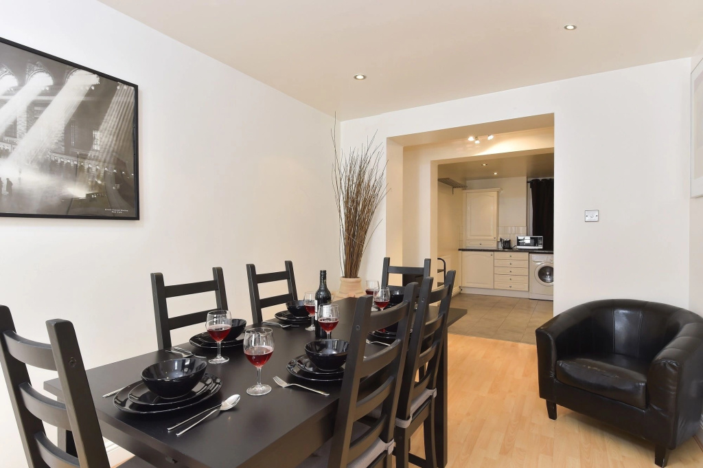 Churchill Níke Apartments