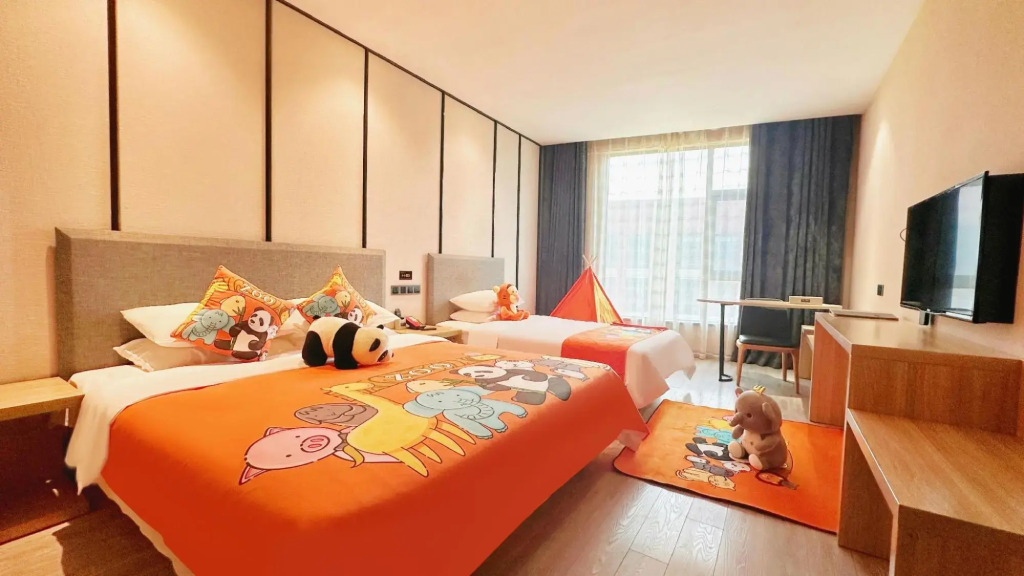 H Hotel (Xi'an Fengcheng 8th Road Administration Center Shuijing)