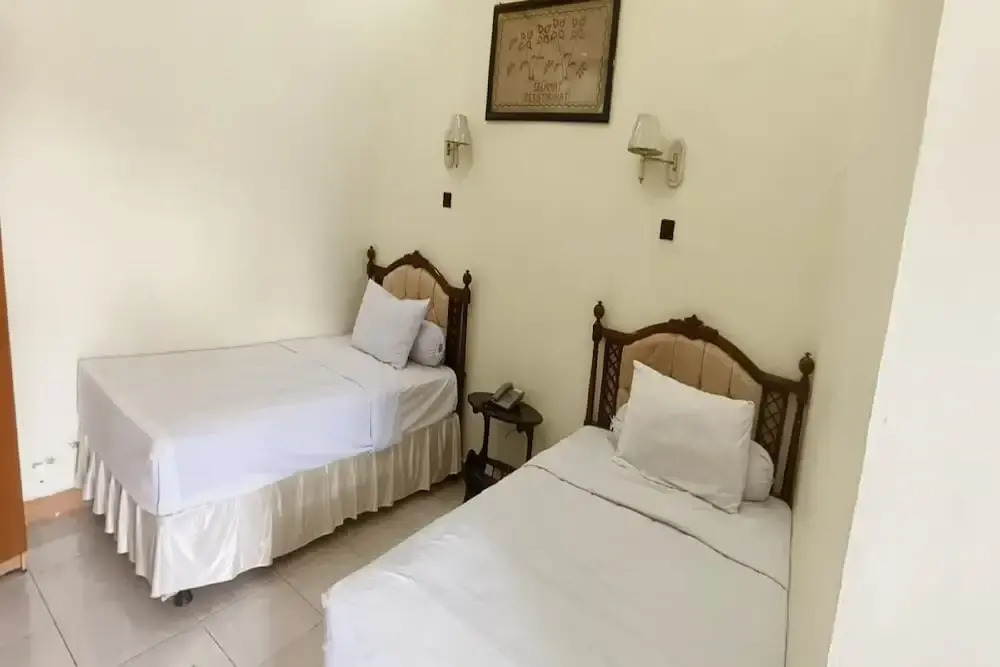 Hotel O Ervina Homestay Syariah Batakan