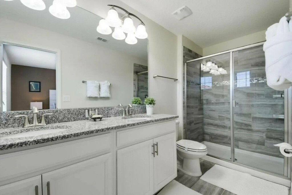 Amazing 6 Bedrooms5 BathPool at Solterra Resort