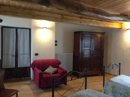 Dal Picasass House