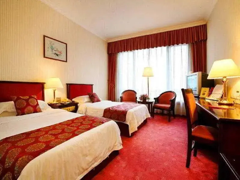Chengdu Yinhe Dynasty Hotel