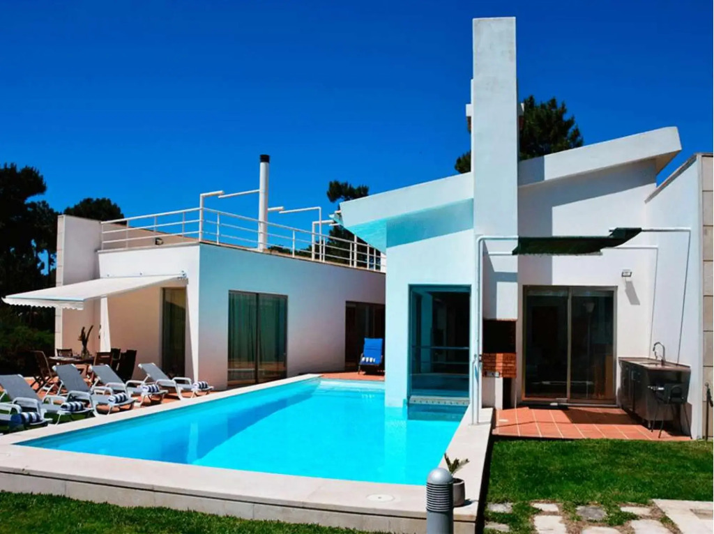 Villa Aroeira II