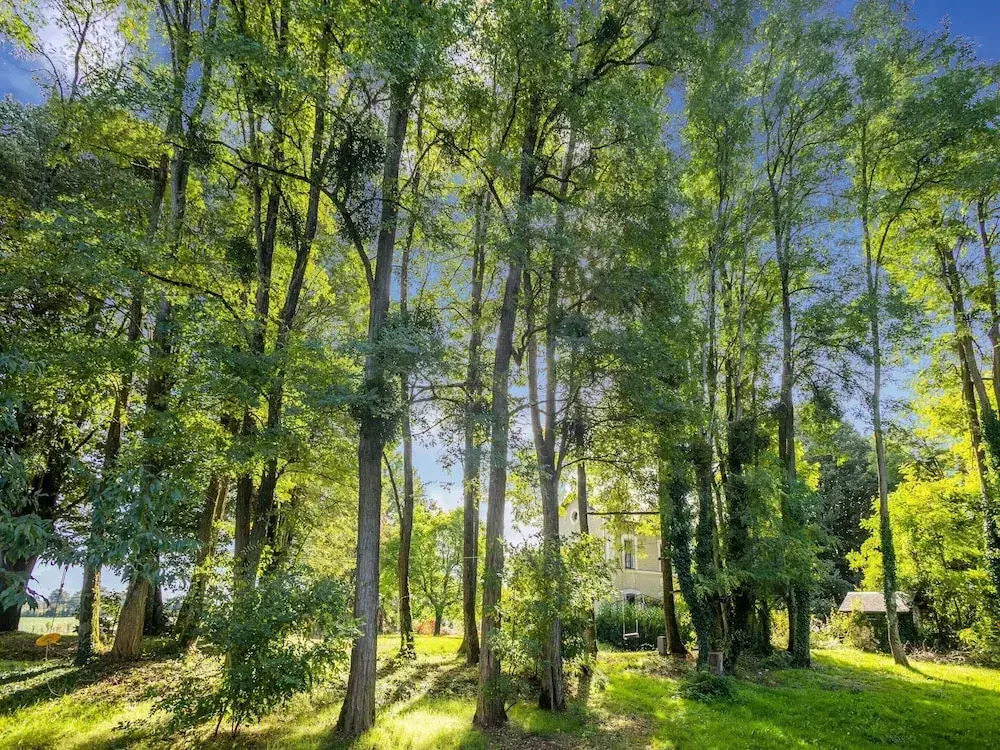 Former Train Station With Private Heated Swimming Pool & Fantastic Garden