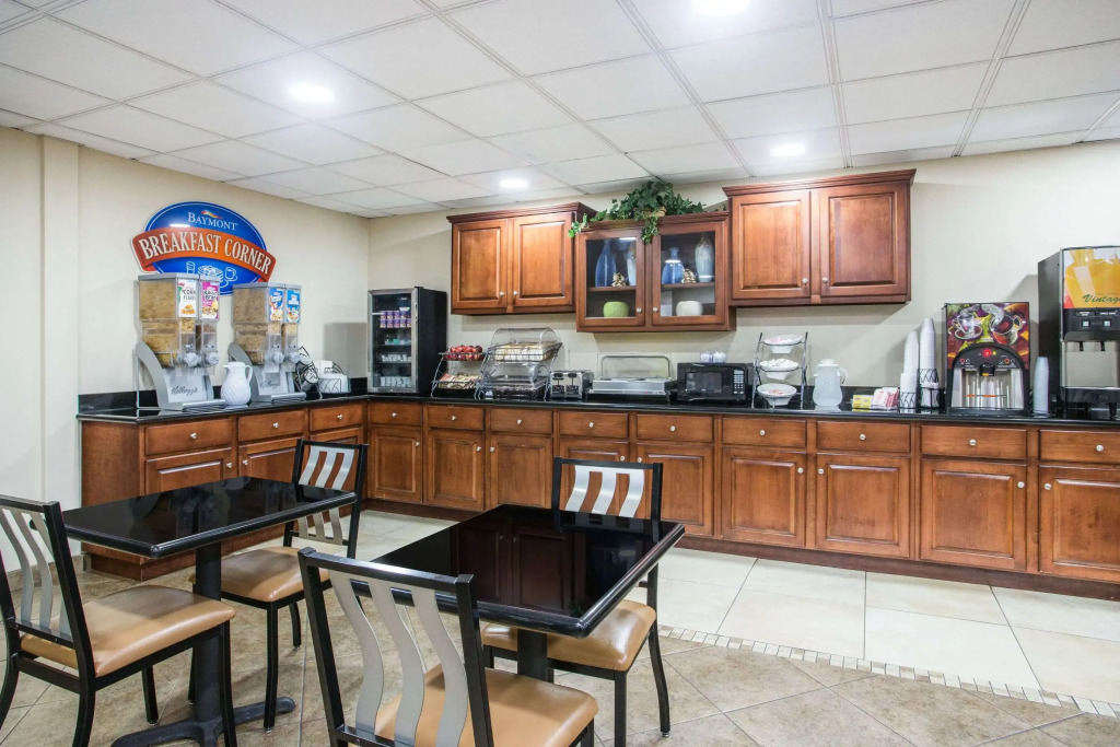 Baymont by Wyndham Savannah I-95