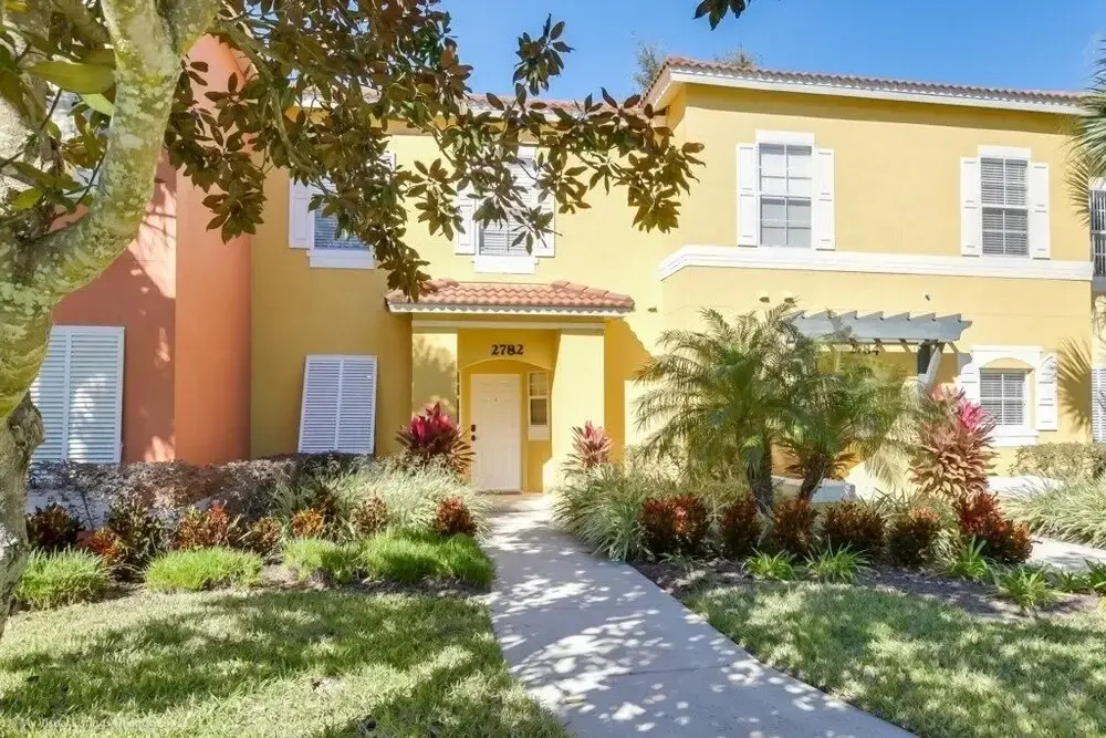 New Emerald Island 4 Bedroom Town Home 3 Townhouse by Redawning