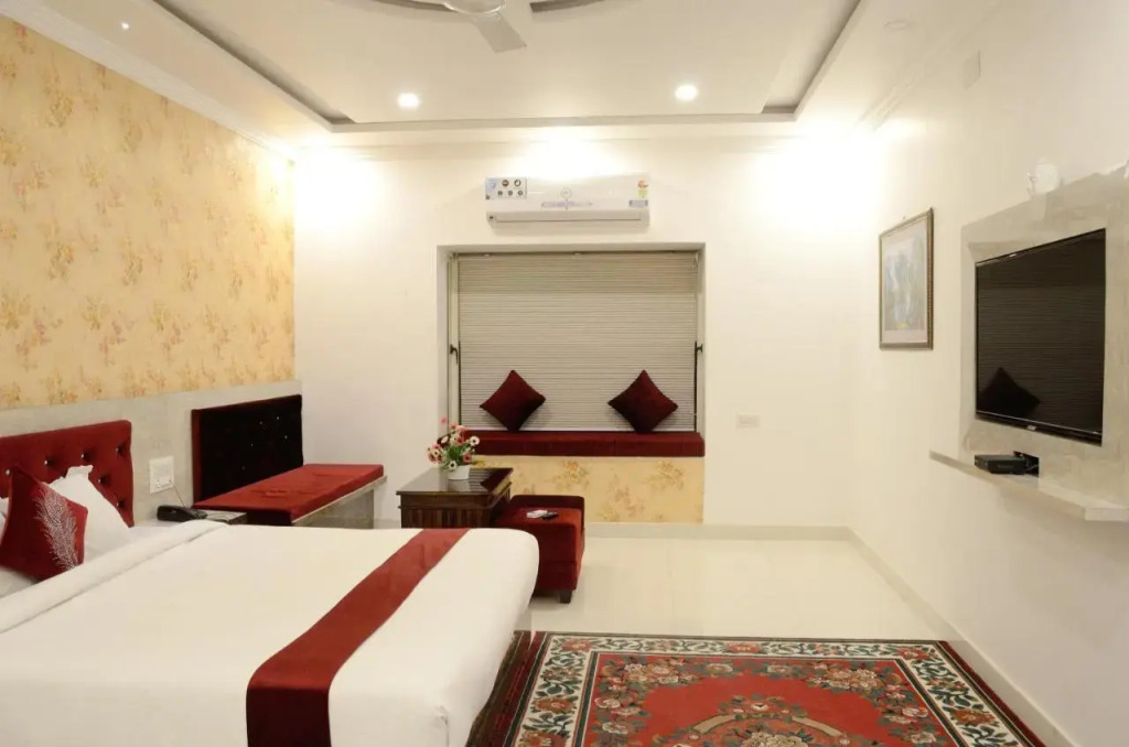 Hotel Ambay Villa Udaipur