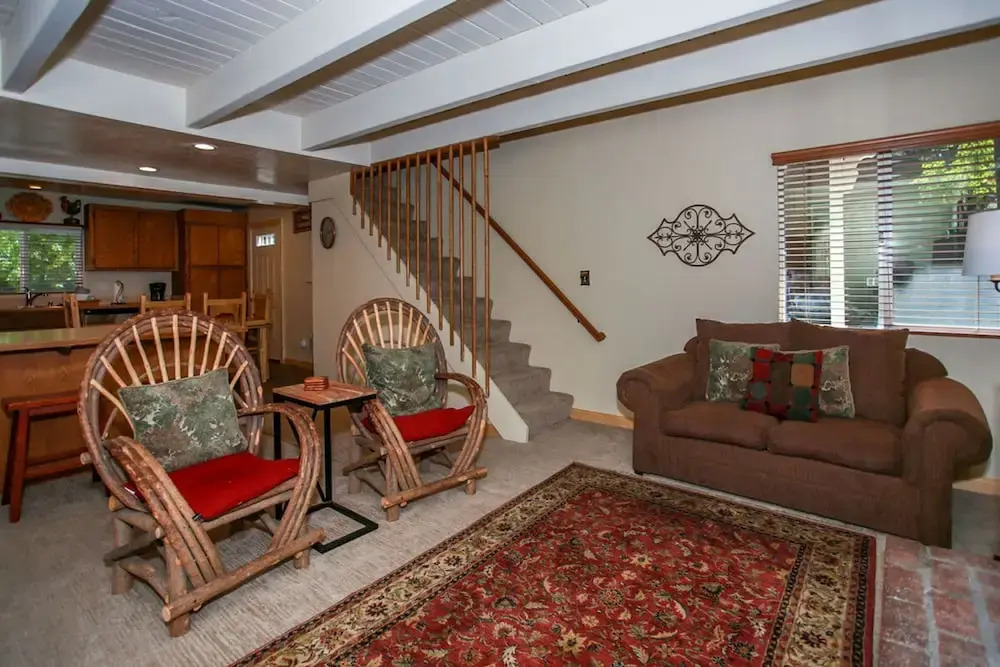 Red Door Cabin 1495 by RedAwning