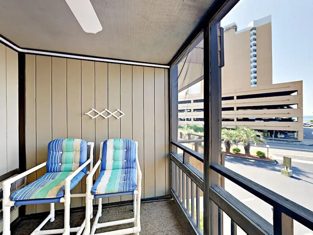 Mariners Cov #235 Building D 2 Bedrooms 2 Bathrooms Condo