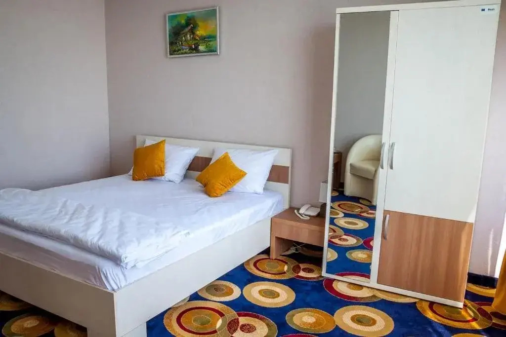 Hotel Plutitor Bella Marina Baltenii de Sus - Sulina