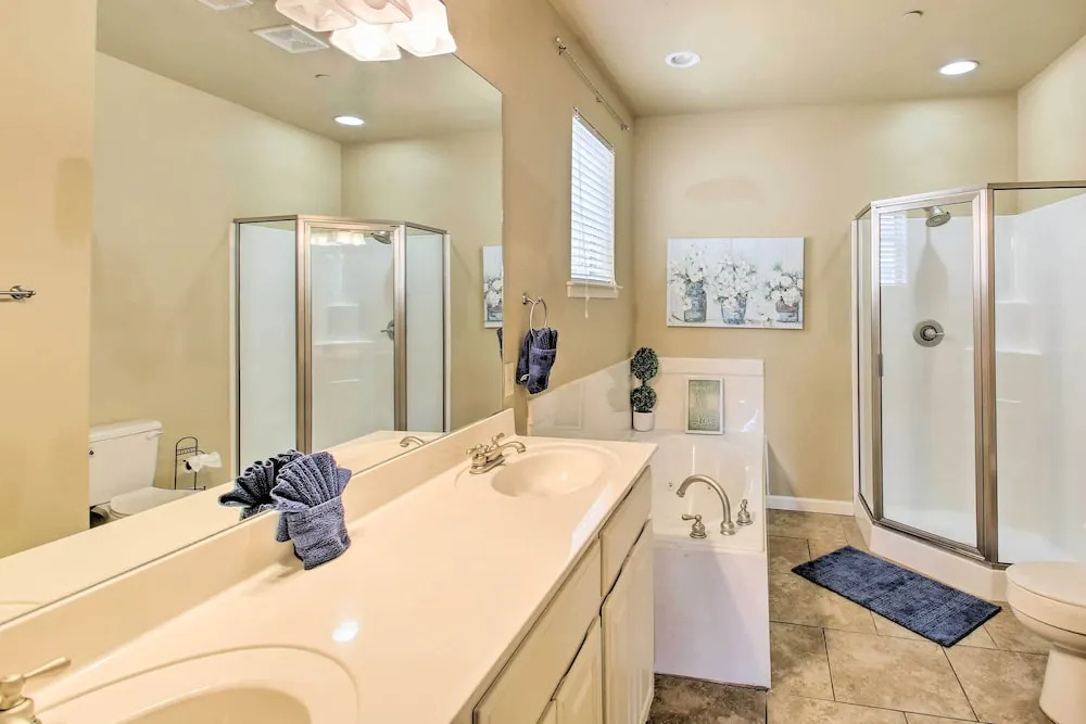 Balcony & Boat Slip: Lakefront Unit in Hot Springs