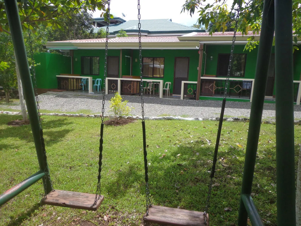 Nickles Park Resort and Apartments