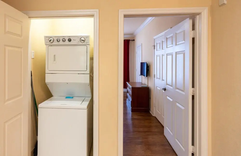 8000tw Unit 4303 - Tuscana Resort 2 Bedroom Condo by RedAwning