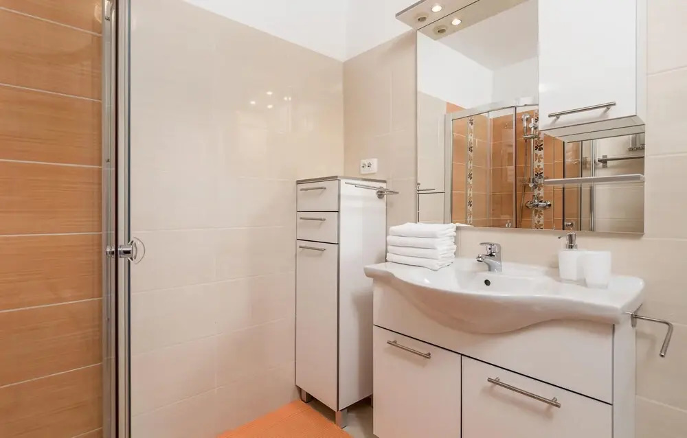 Awesome Apartment in Rab With Wifi and 2 Bedrooms