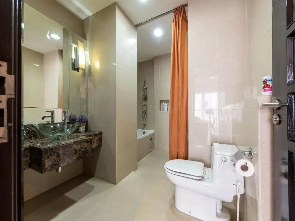 Sunway Suite 4pax 1min to Pyramid Mall Sunway Lagoon