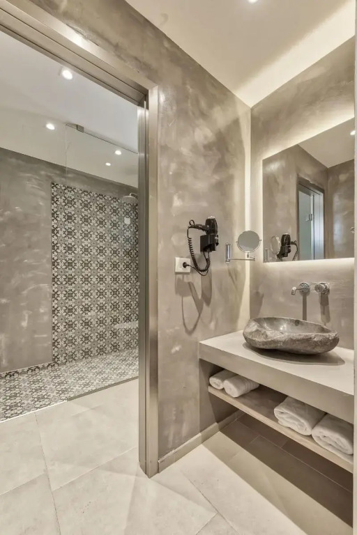 Aliv stone suites & spa
