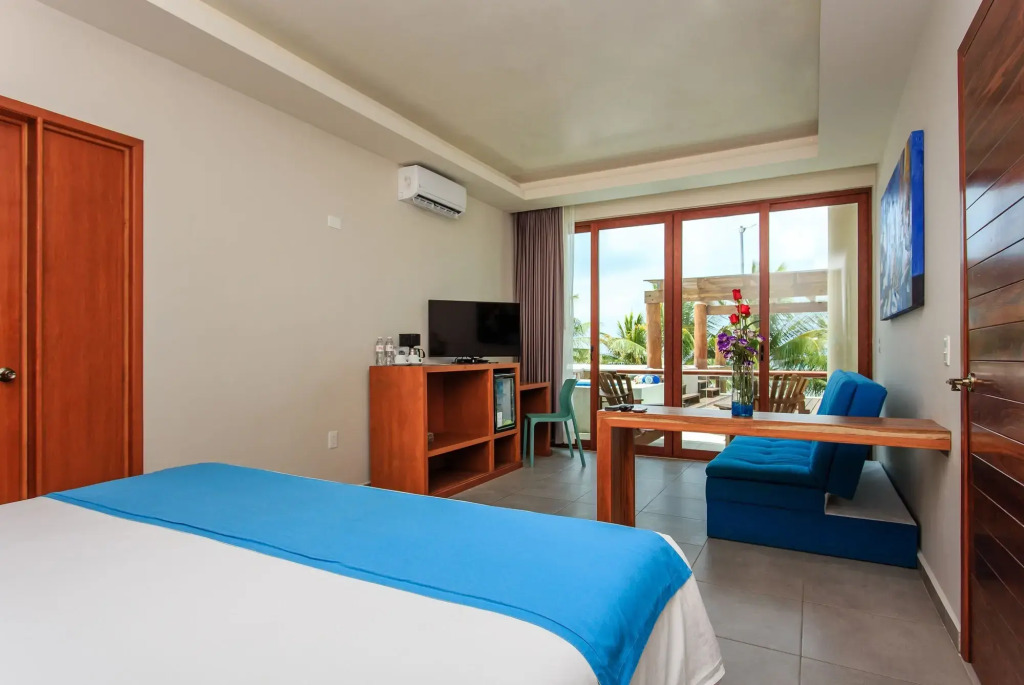 Aquastar Unique Hotel & Apartments Mahahual
