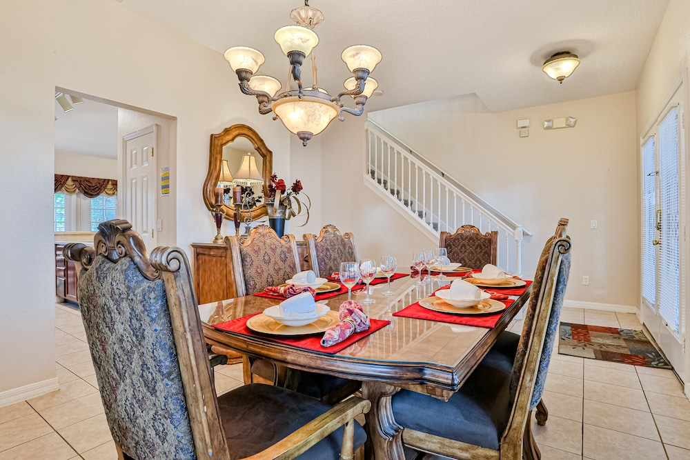 Spacious and Inviting Home With Private Pool, Central AC, and Washer/dryer