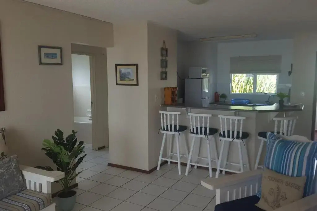 Laguna La Crete Beach Apartment 206