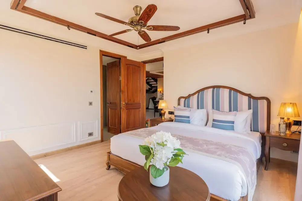 ELIVAAS prive The Royce Daisy | Ultra Luxe 4 BHK Villa