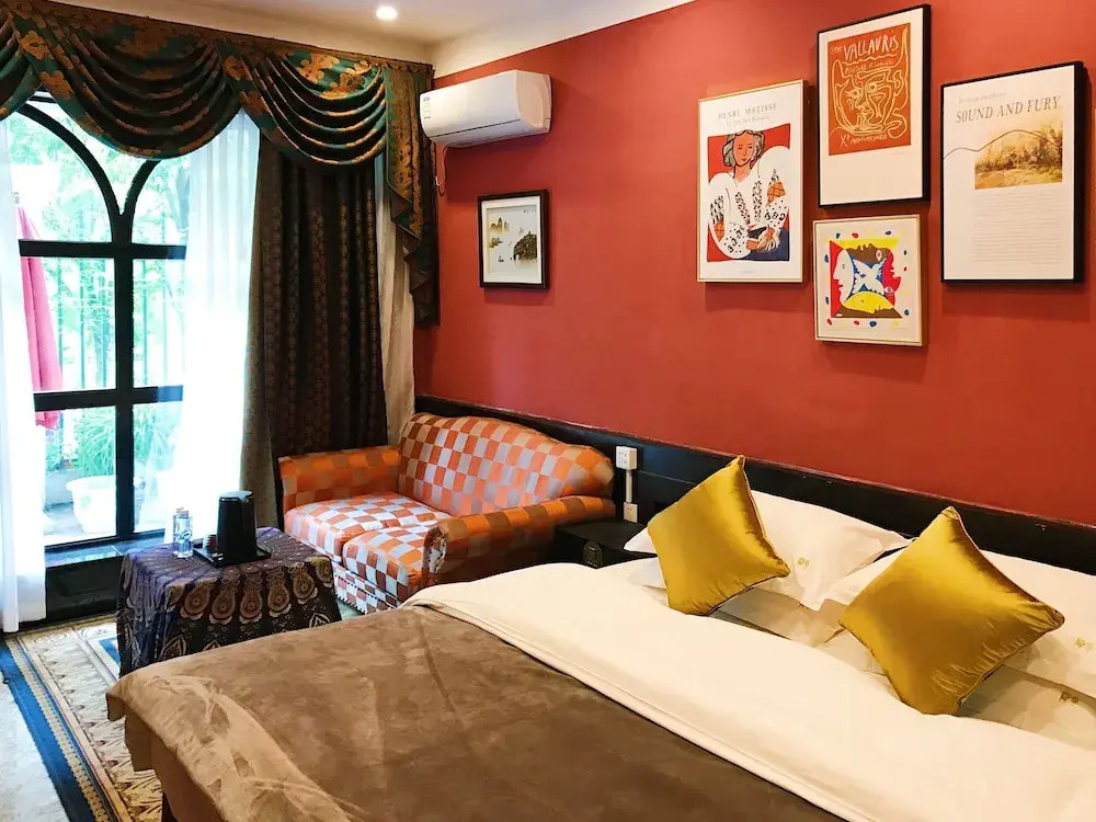 Guilin Inshare No.9 Garden Villa
