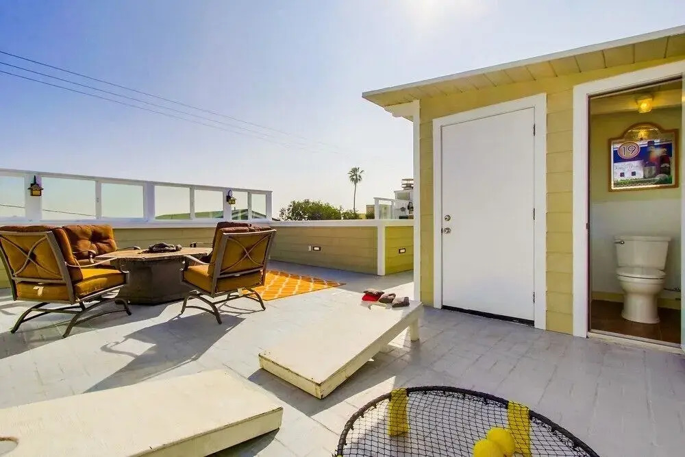 Big Pearl 2 Bedrooms 2 Bathrooms Condo