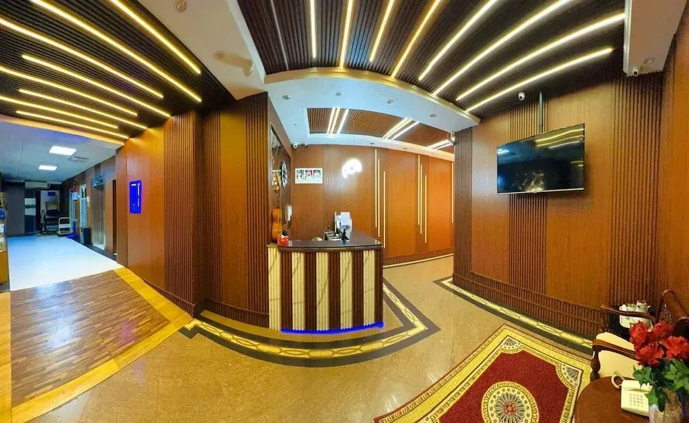 Al Ahrar Hotel