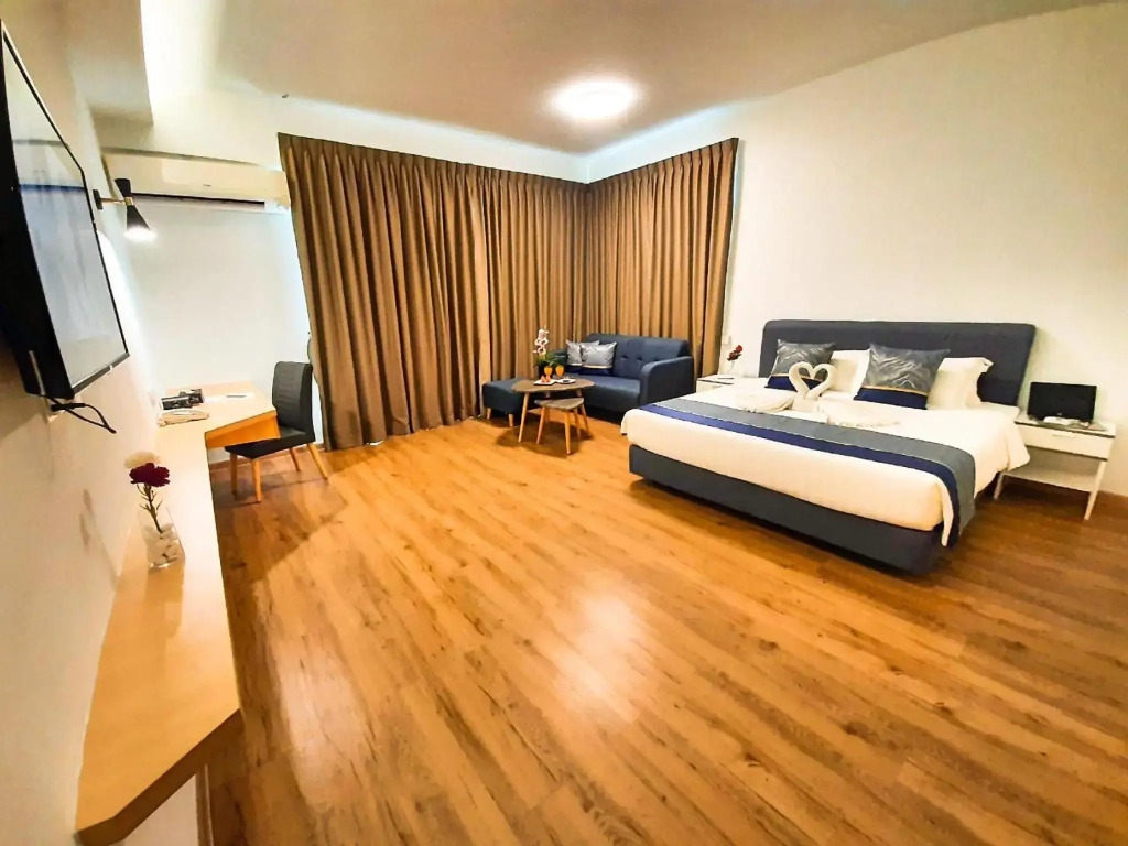 Swan Garden Resort Hotel