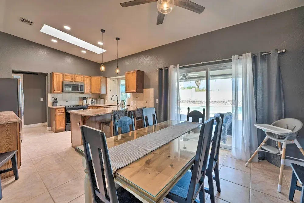 3 Mi to Lake Havasu State Park: Family Home