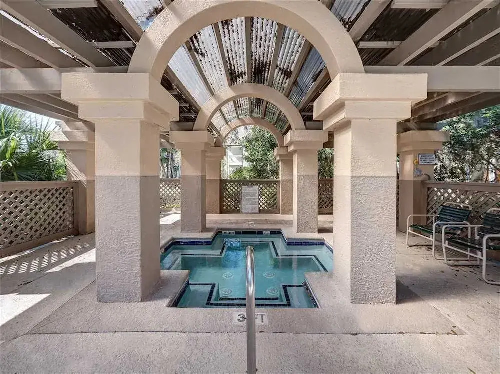 Colonnade Club 200, 2 Bedrooms, Sleeps 4