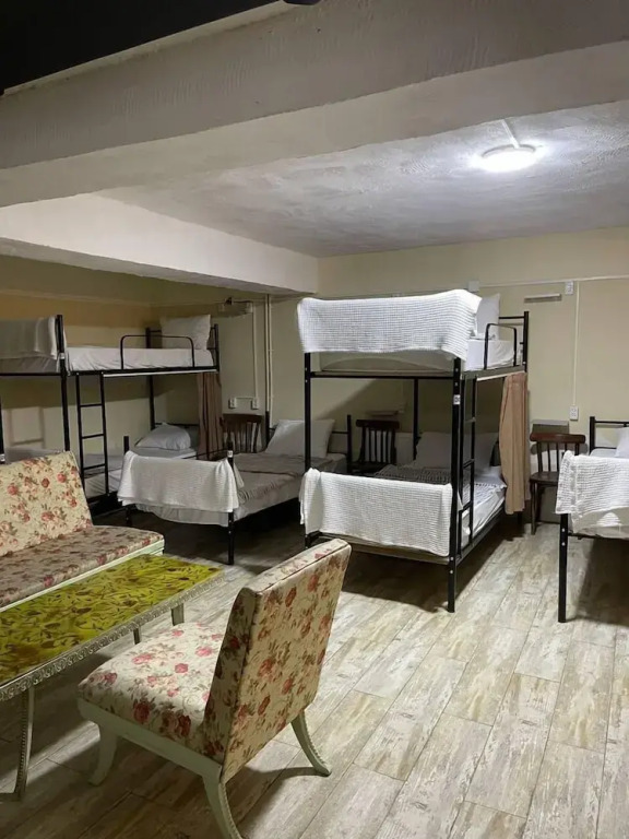 Tbil Inn Hotel