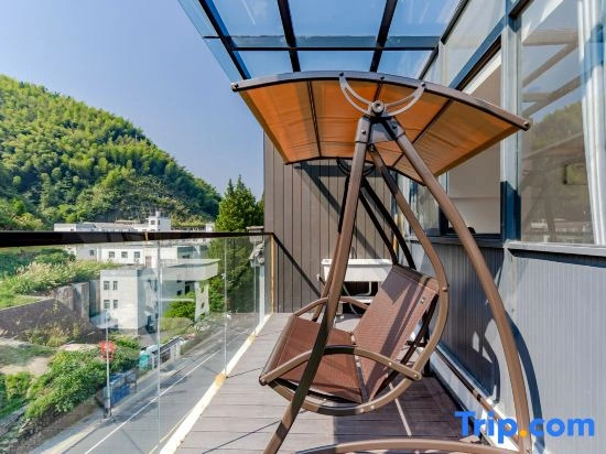 Waiting for You E-sports Homestay (Huangshan Tangkou South Gate)