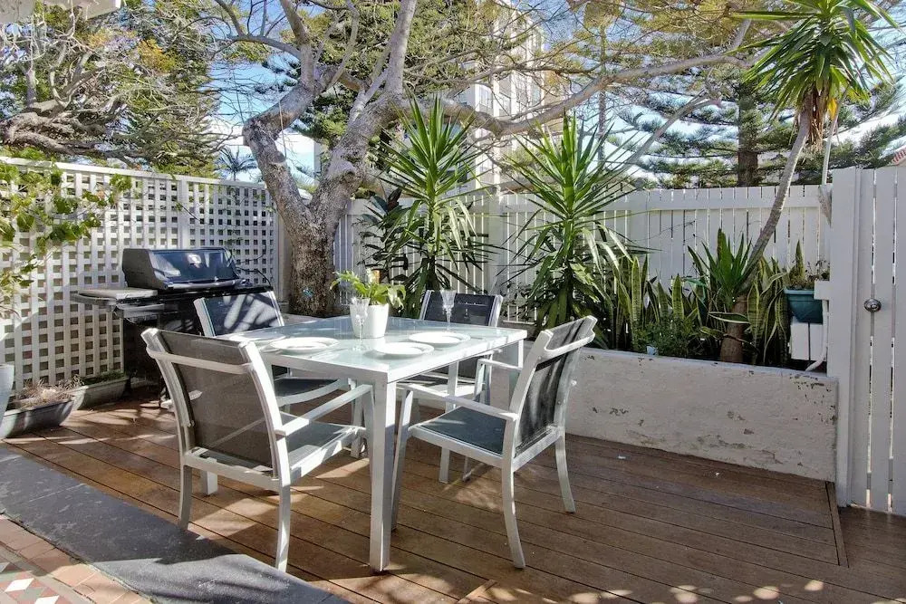 Manly Beachside 2 Bedroom House