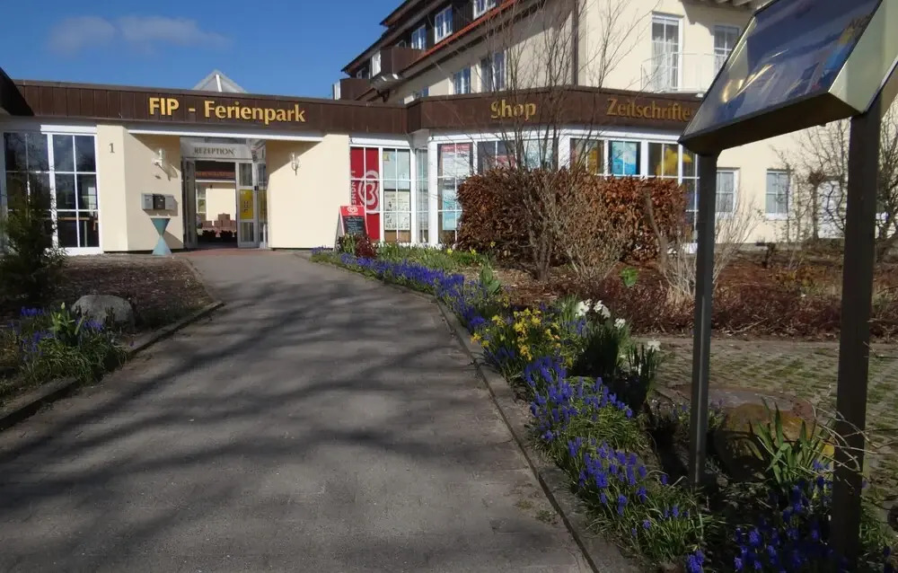 Amazing Apartment in Insel Poel/gollwitz With 2 Bedrooms