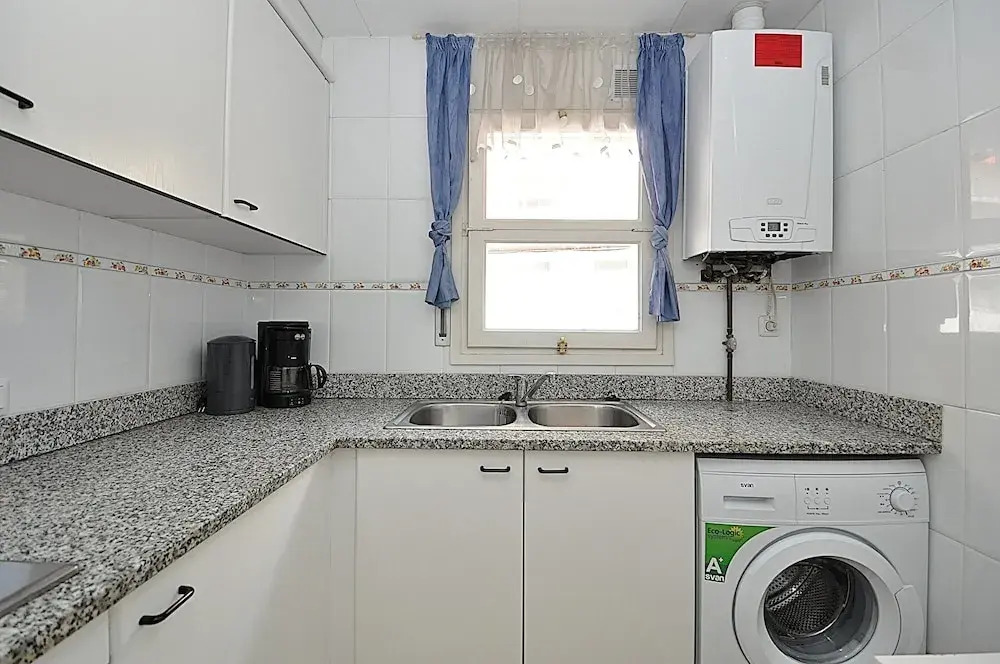 Apartment Llaverias-Calafats 171