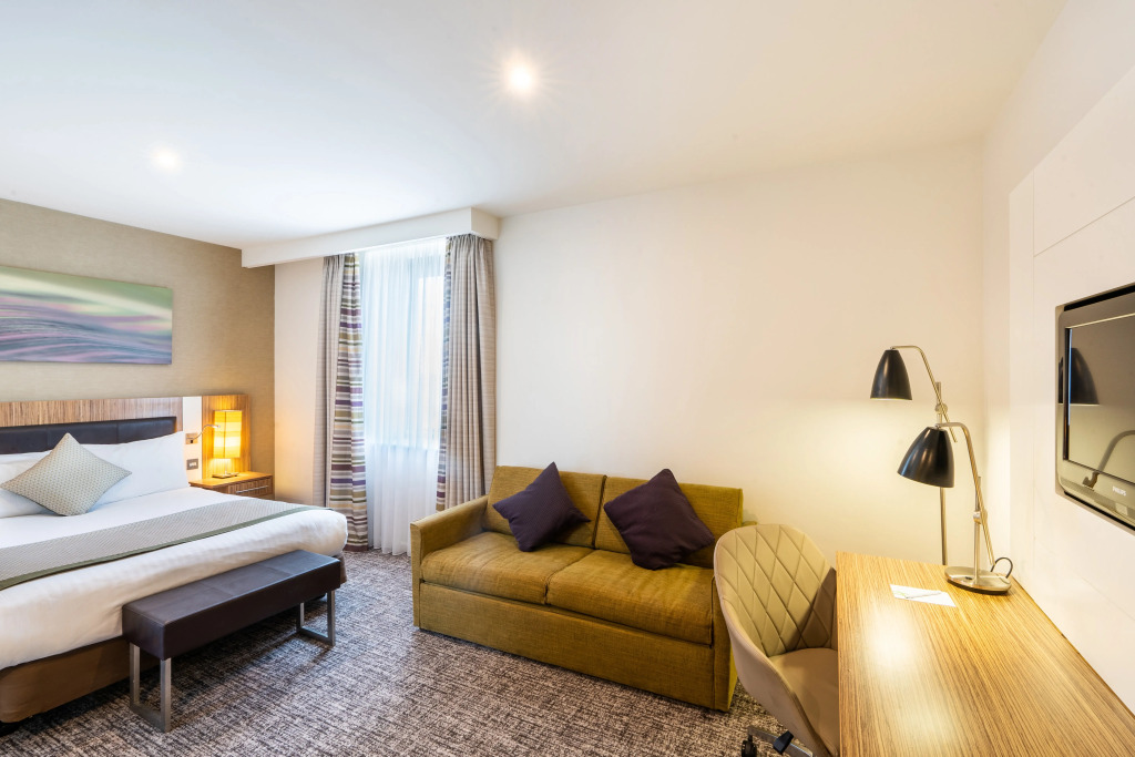 Holiday Inn Stevenage by IHG